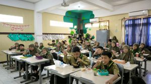 Kegiatan Makan Sehat Sejak 1952, Siswa SD Muhammadiyah PK Solo Ikuti Program Aku Suka Isi Piringku